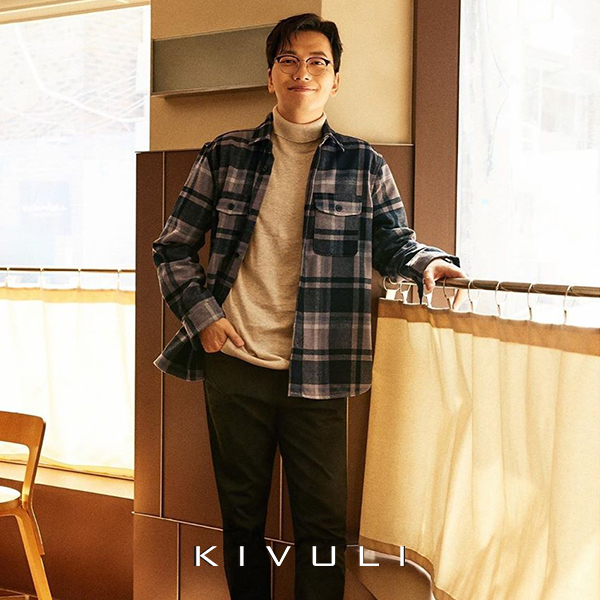 KIVULI MAROON 이동휘