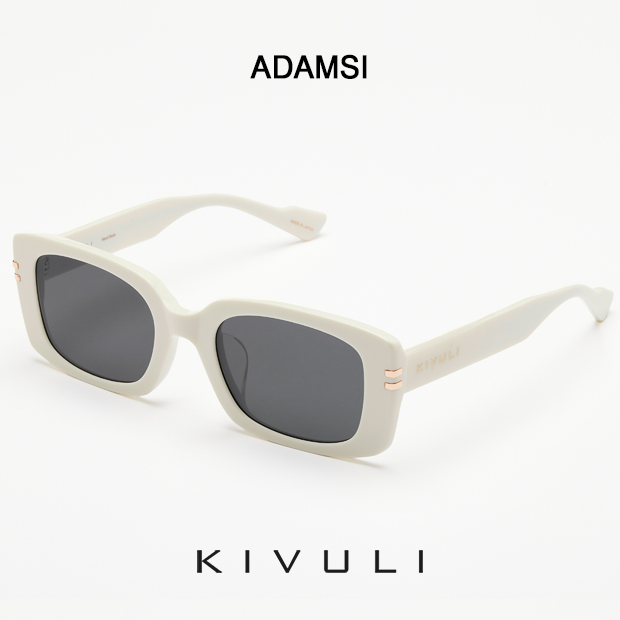 KIVULI ADAMSI EVNNE 박지후